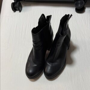 Aldo Black Leather Ankle Booties